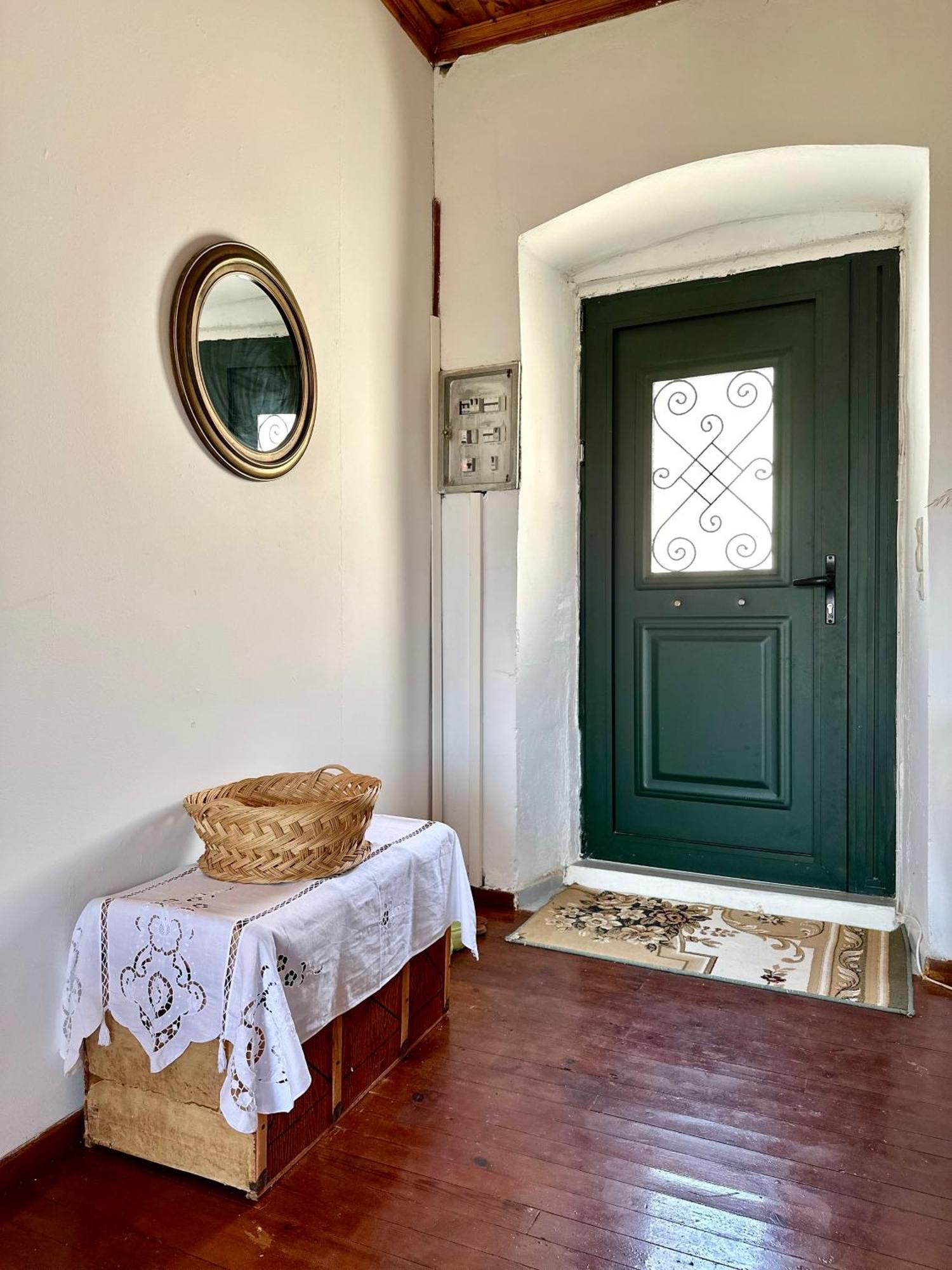 Villa Chrysavgi Stone House Katomerion Exterior foto